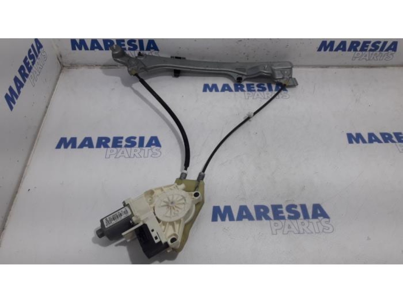 Renault - Laguna - Rear door window mechanism 4-door, right
