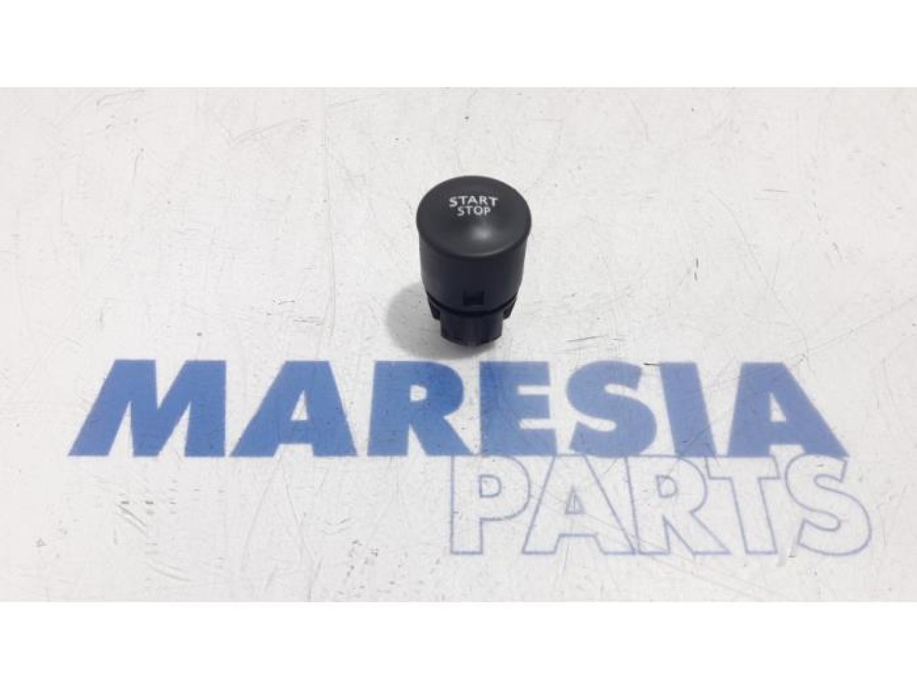 Renault - Laguna - Start/stop switch