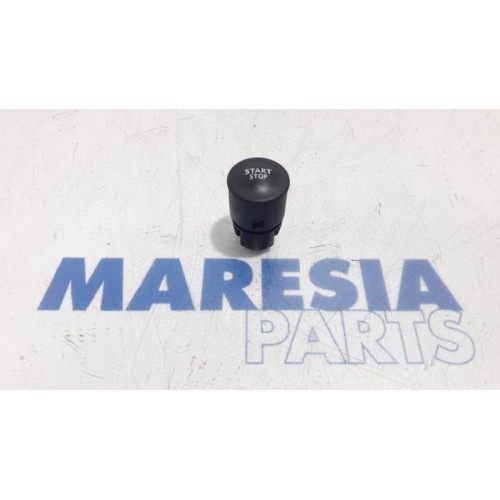 Renault - Laguna - Start/stop switch