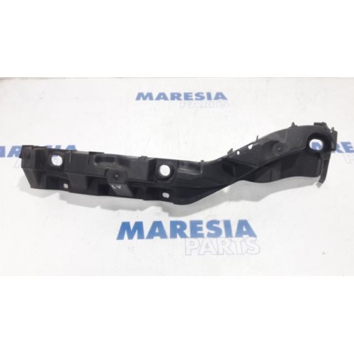 Renault - Laguna - Front bumper frame