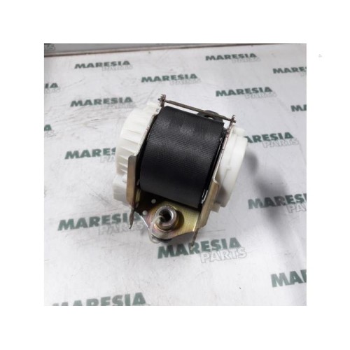 Renault - Clio - Rear seatbelt, right