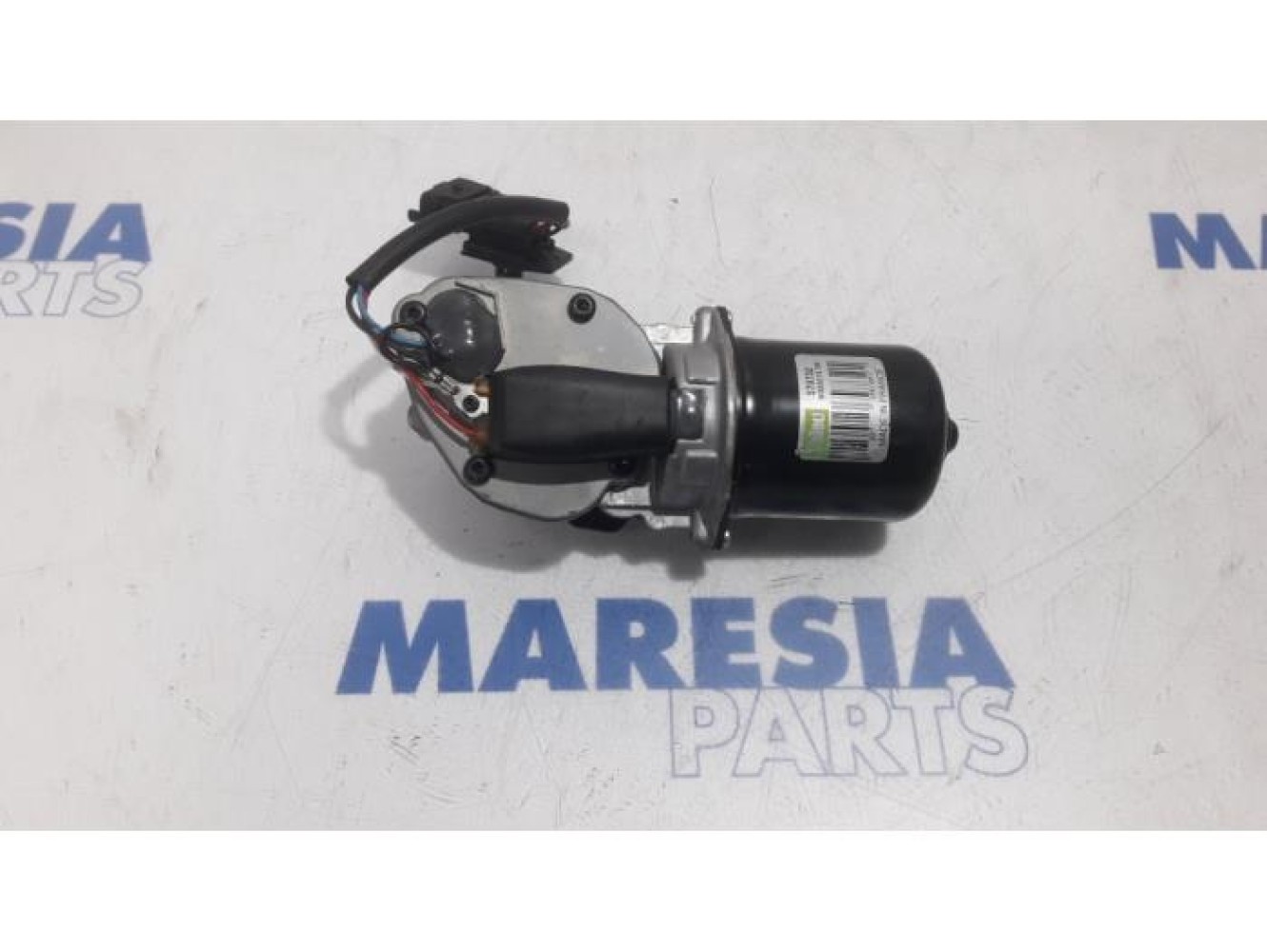Opel - Vivaro - Front wiper motor