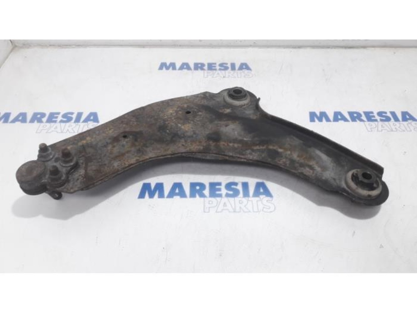 Opel - Vivaro - Front lower wishbone, right