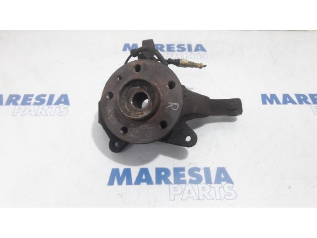 Opel - Vivaro - Knuckle, front right