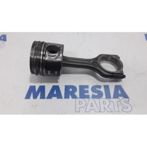 Peugeot - Partner - Piston