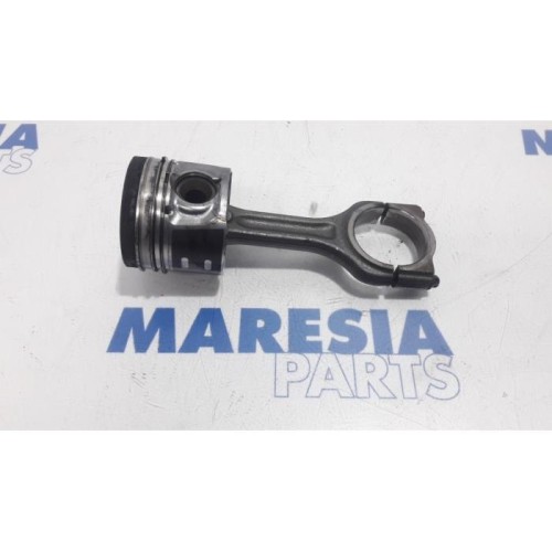 Peugeot - Partner - Piston