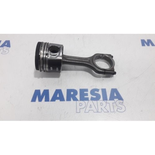 Peugeot - Partner - Piston