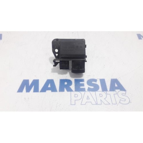 Peugeot - 308 - Cooling fan resistor