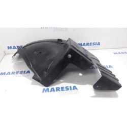 Renault - Trafic - Wheel arch liner
