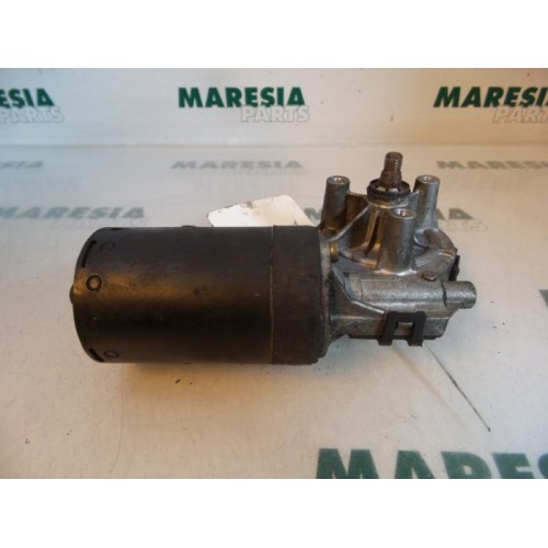 Peugeot - 206 - Front wiper motor