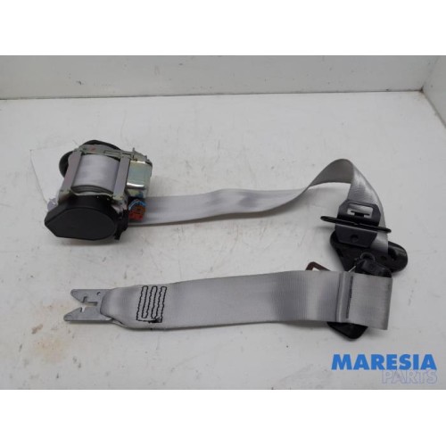 Renault - Megane - Front seatbelt, left