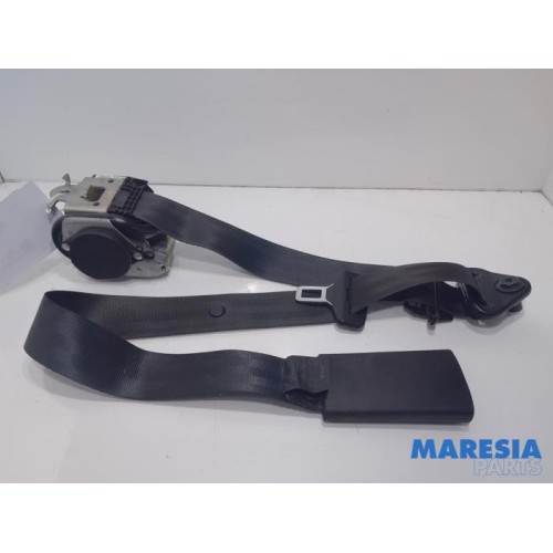 Renault - Clio - Front seatbelt, left