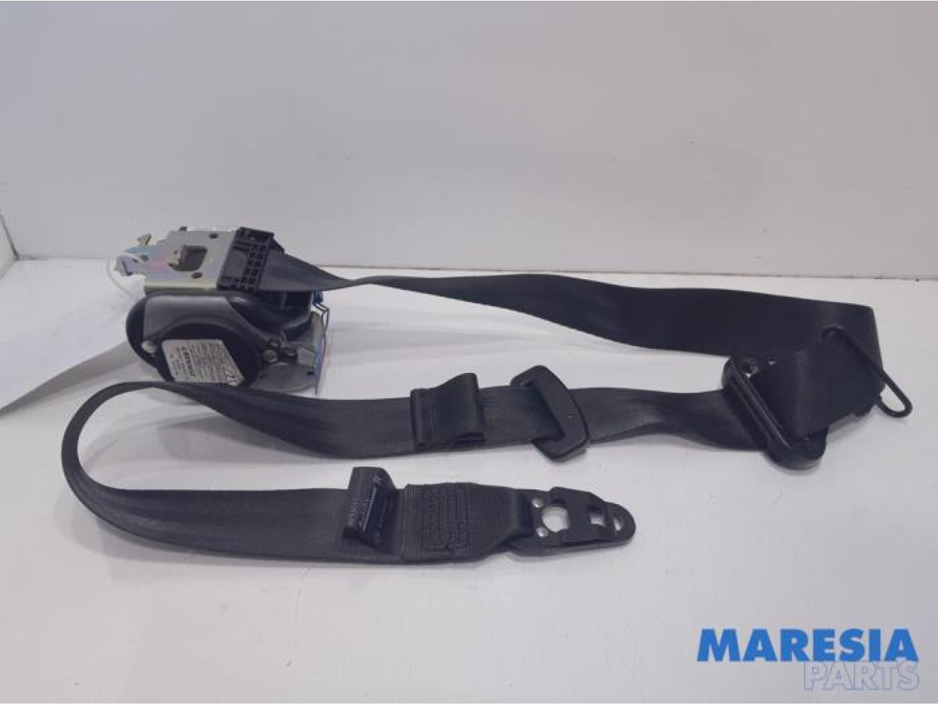 Renault - Clio - Front seatbelt, right