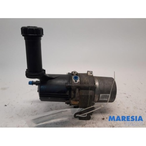 Peugeot - 307 - Power steering pump