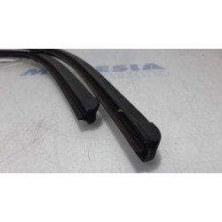 Fiat - Ducato - Front wiper arm