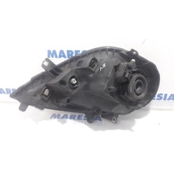 Renault - Trafic - Phare droit