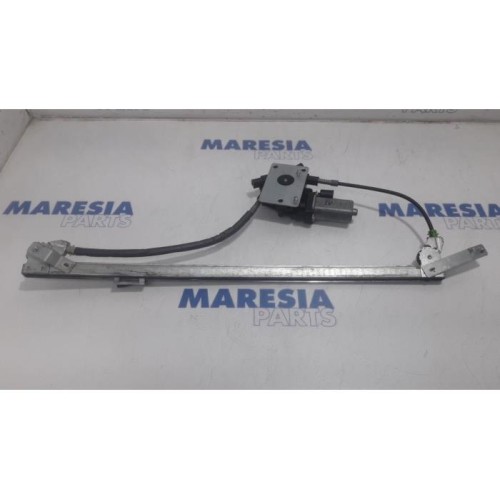 Renault - Trafic - Window mechanism 2-door, front left