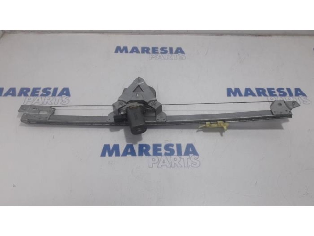 Renault - Trafic - Window mechanism 2-door, front right