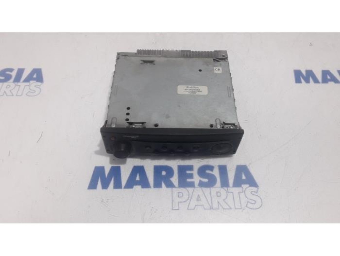 Renault - Trafic - Radio CD Speler