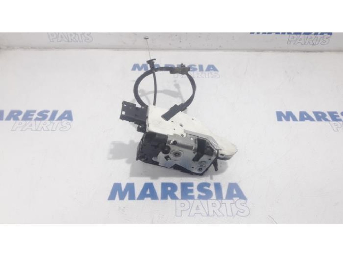 Peugeot - 207 - Front door lock mechanism 4-door, right