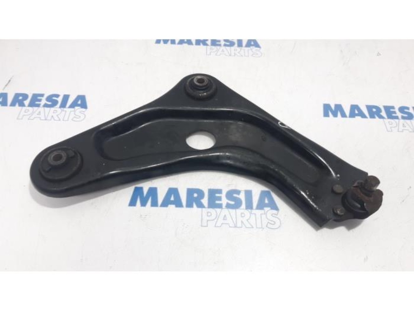 Peugeot - 207 - Front lower wishbone, right
