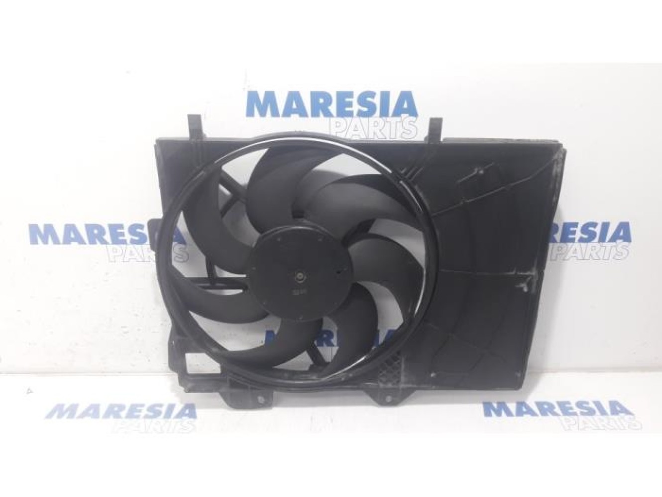 Peugeot - 207 - Fan motor