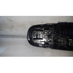 Peugeot - 308 - Multi-functional window switch