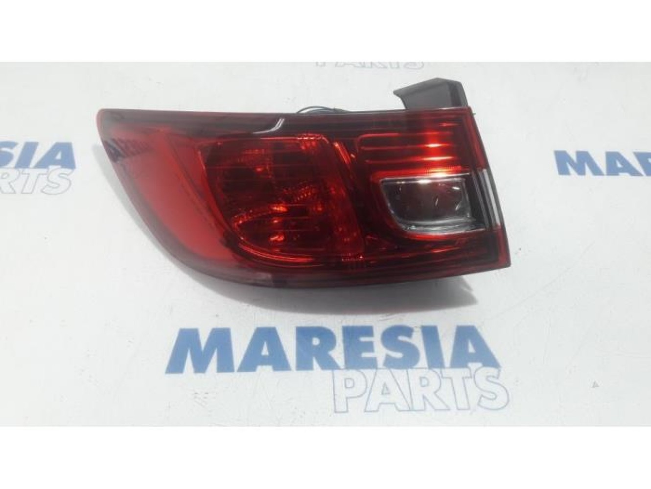 Renault - Clio - Achterlicht links