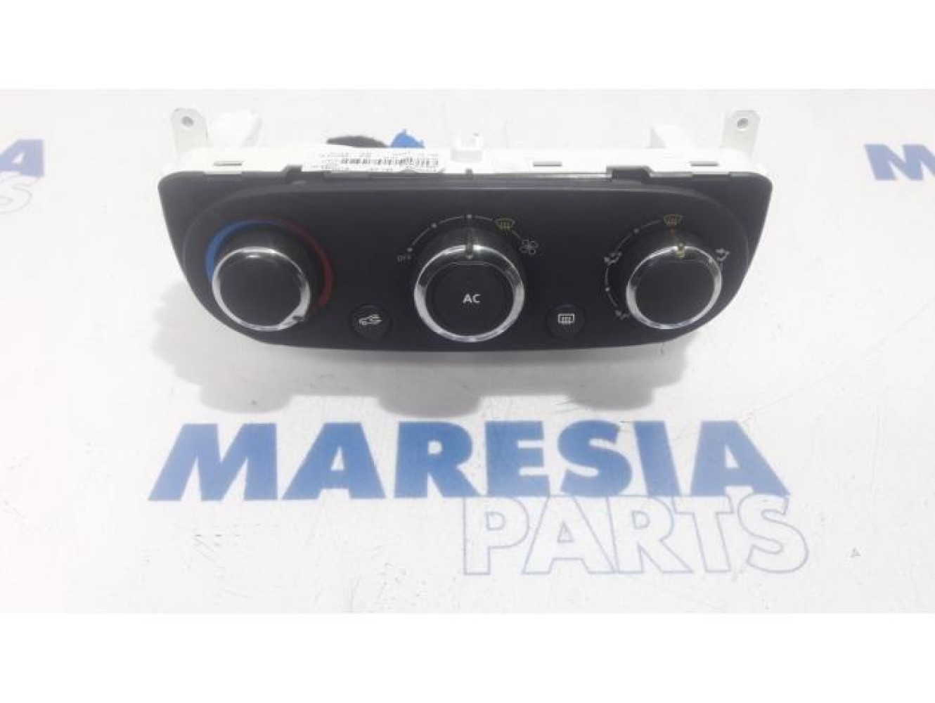 Renault - Clio - Heater control panel