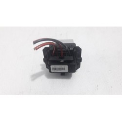 Renault - Clio - Heater resistor