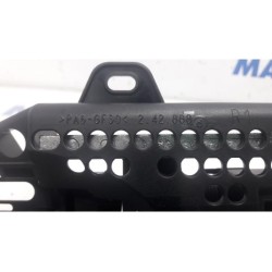 Renault - Clio - Front door handle 4-door, right