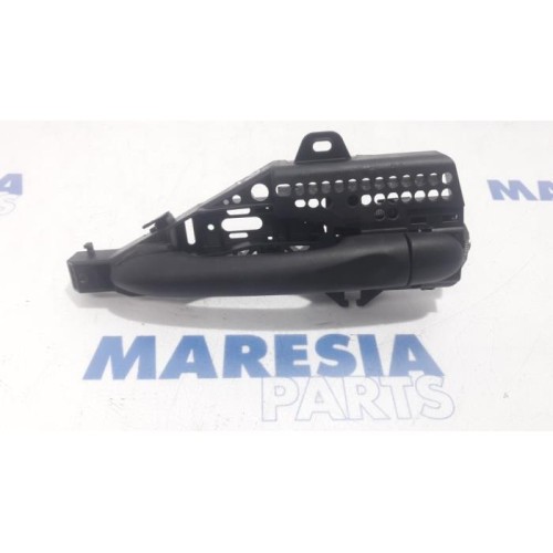 Renault - Clio - Front door handle 4-door, right