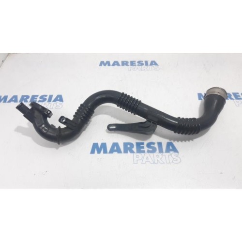 Renault - Clio - Intercooler tube