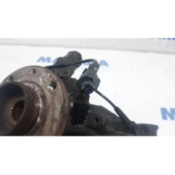 Renault - Clio - Knuckle, front right