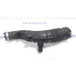 Renault - Clio - Air intake hose