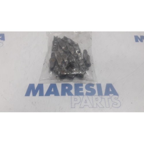 Peugeot - 207 - Rocker arm