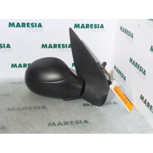Peugeot - 206 - Wing mirror, right