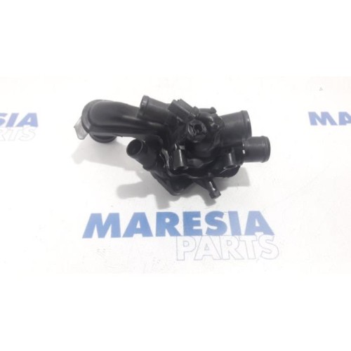 Citroen - DS3 - Thermostat housing