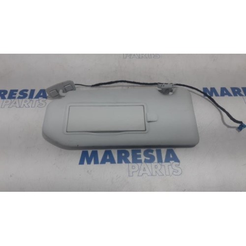 Peugeot - 508 - Sun visor