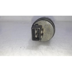 Fiat - Ducato - Scheibensprüherpumpe vorne