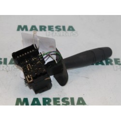 Renault - Clio - Indicator switch