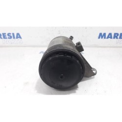 Opel - Vivaro - Oil filter holder