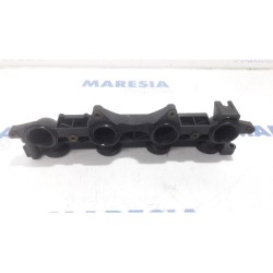 Opel - Vivaro - Intake manifold