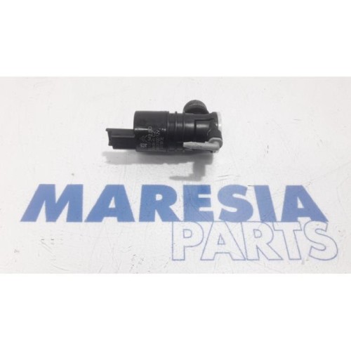 Citroen - Jumpy - Windscreen washer pump