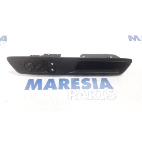 Citroen - Jumpy - Multi-functional window switch