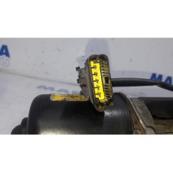 Renault - Trafic - Front wiper motor