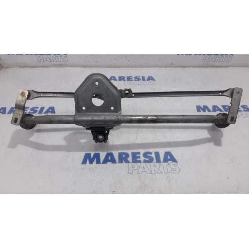 Renault - Trafic - Wiper mechanism
