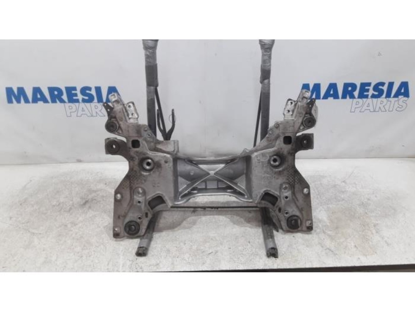 Citroen - C5 - Subframe