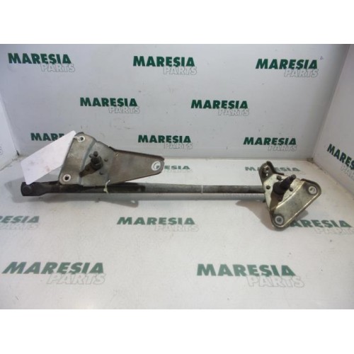 Citroen - Berlingo - Wiper mechanism