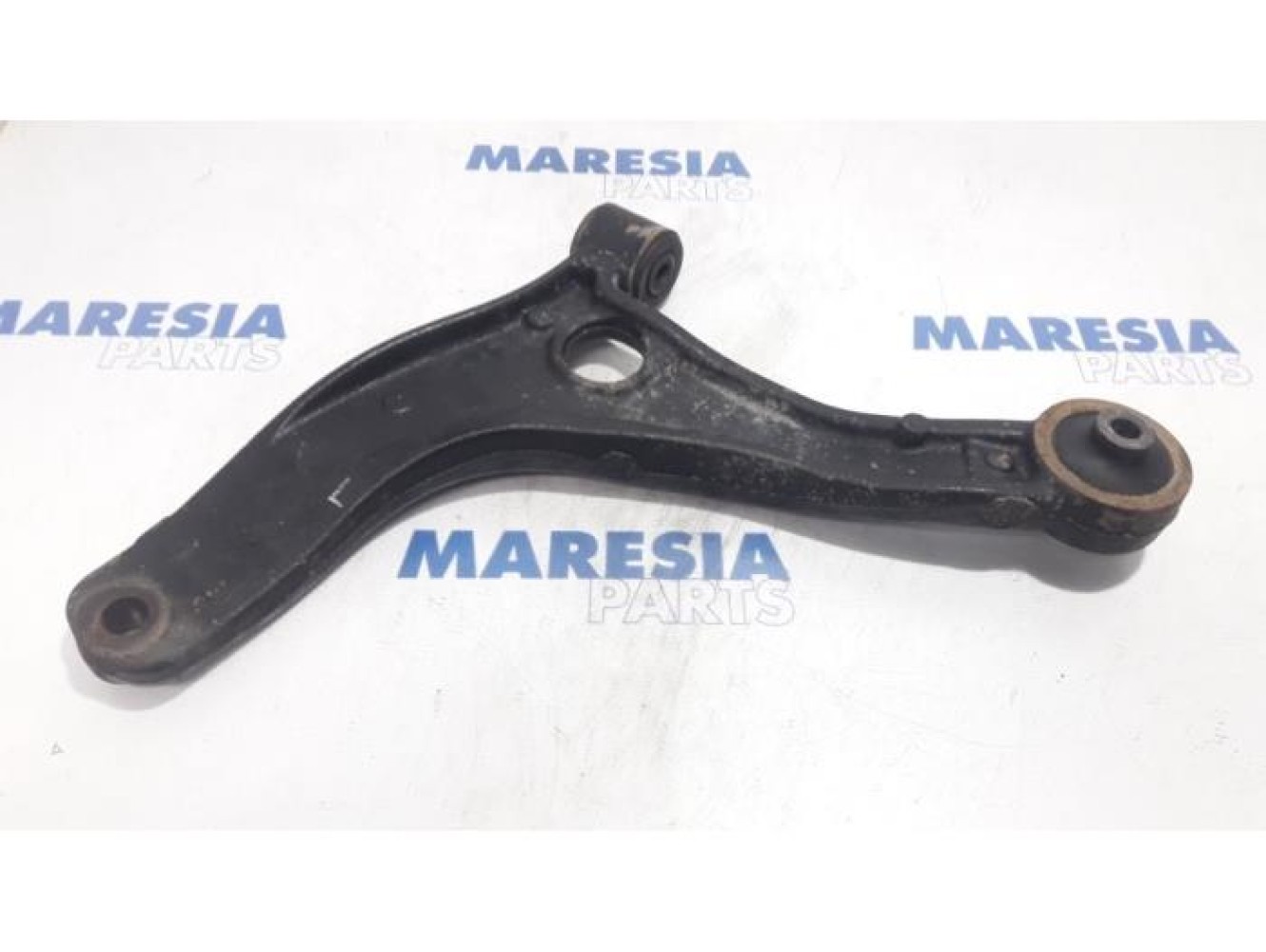 Renault - Master - Front lower wishbone, left
